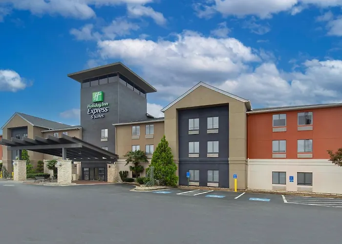 Holiday Inn Express & Suites Locust Grove By Ihg